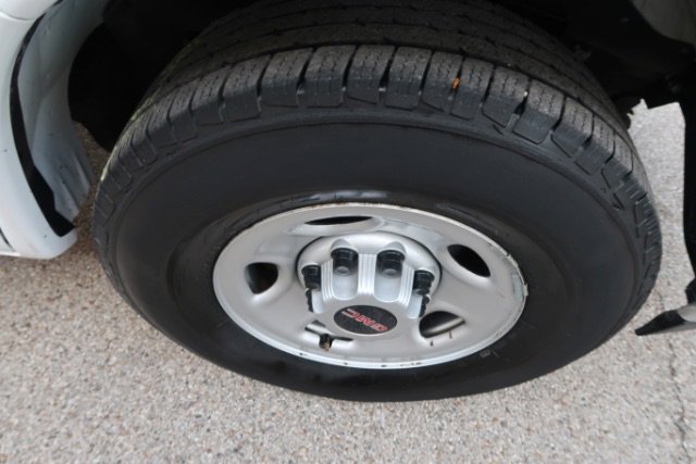 Used 2021 GMC Savana 2500 w/ Driver Convenience Package image 15