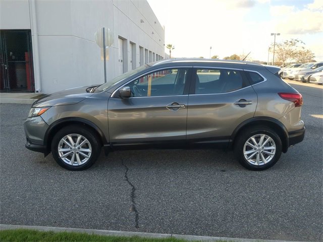 Used 2017 Nissan Rogue Sport SV image 7