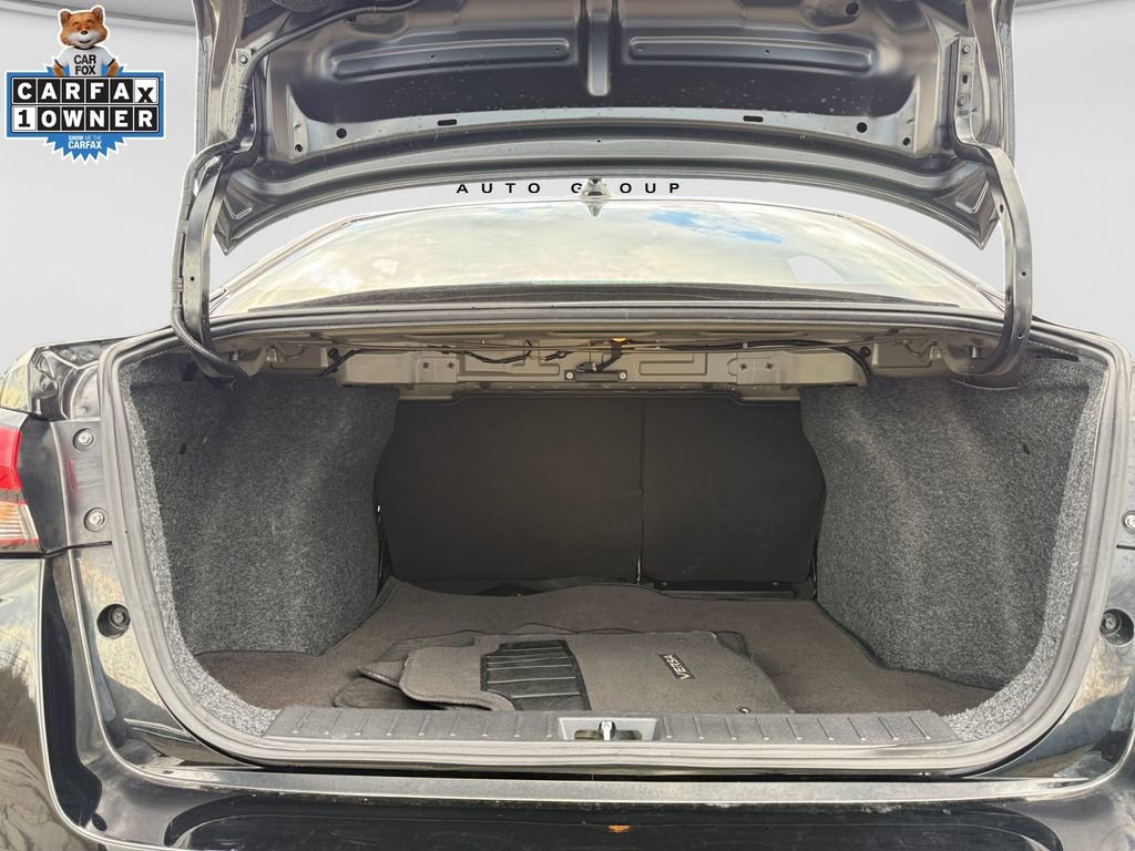 Certified 2025 Nissan Versa SV FWD image 18