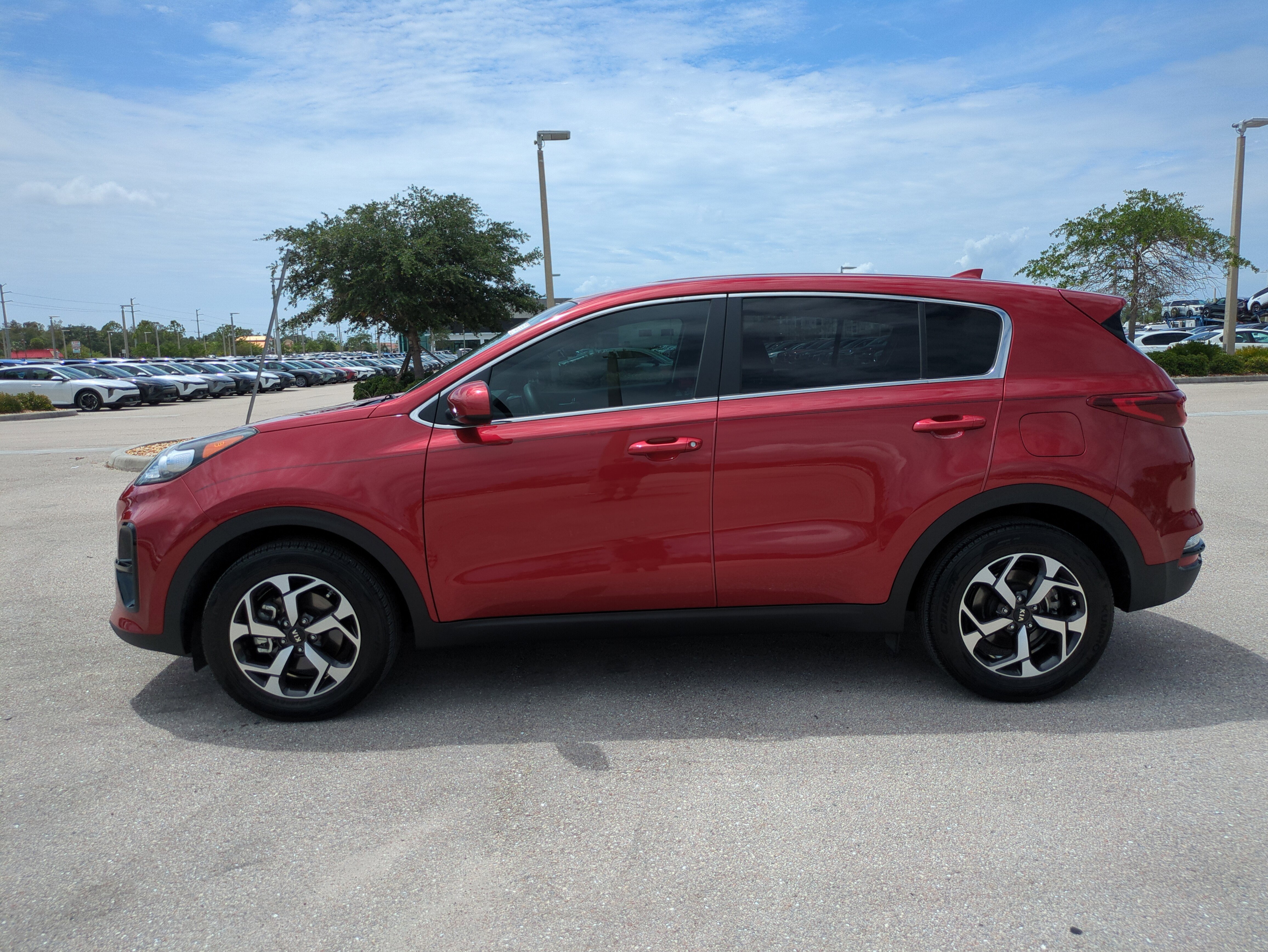 Used 2022 Kia Sportage LX FWD image 8