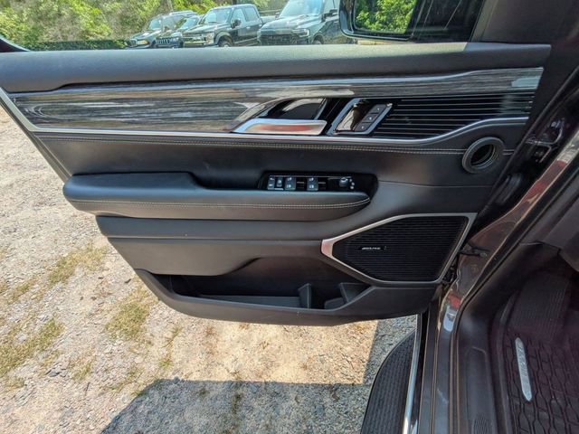 Used 2022 Jeep Wagoneer Series III w/ Convenience Group I image 13