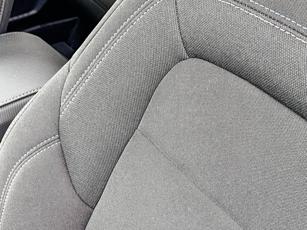 New 2026 Chevrolet Equinox EV LT image 23