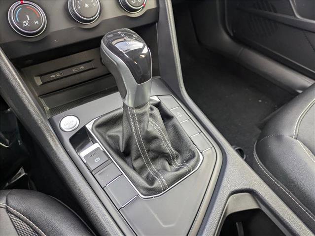 Used 2022 Volkswagen Taos SE image 12