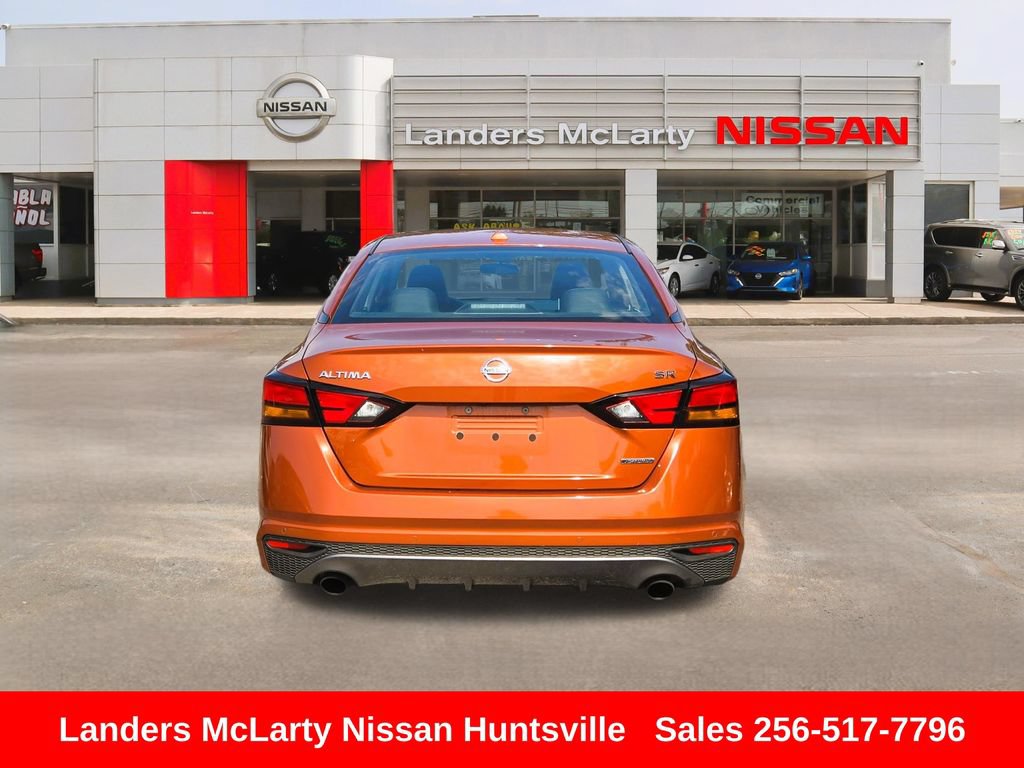 Used 2021 Nissan Altima 2.0 SR FWD image 5