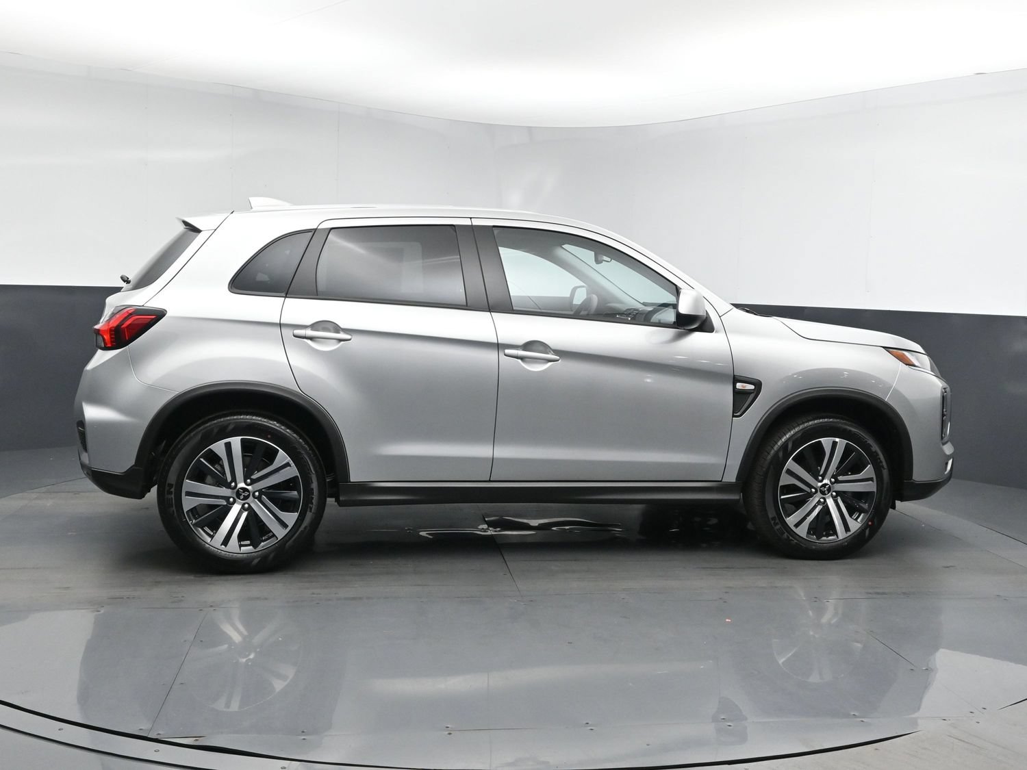 New 2026 Mitsubishi Outlander Sport ES AWD/4WD image 3