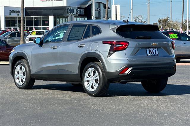 New 2026 Chevrolet Trax LS image 6