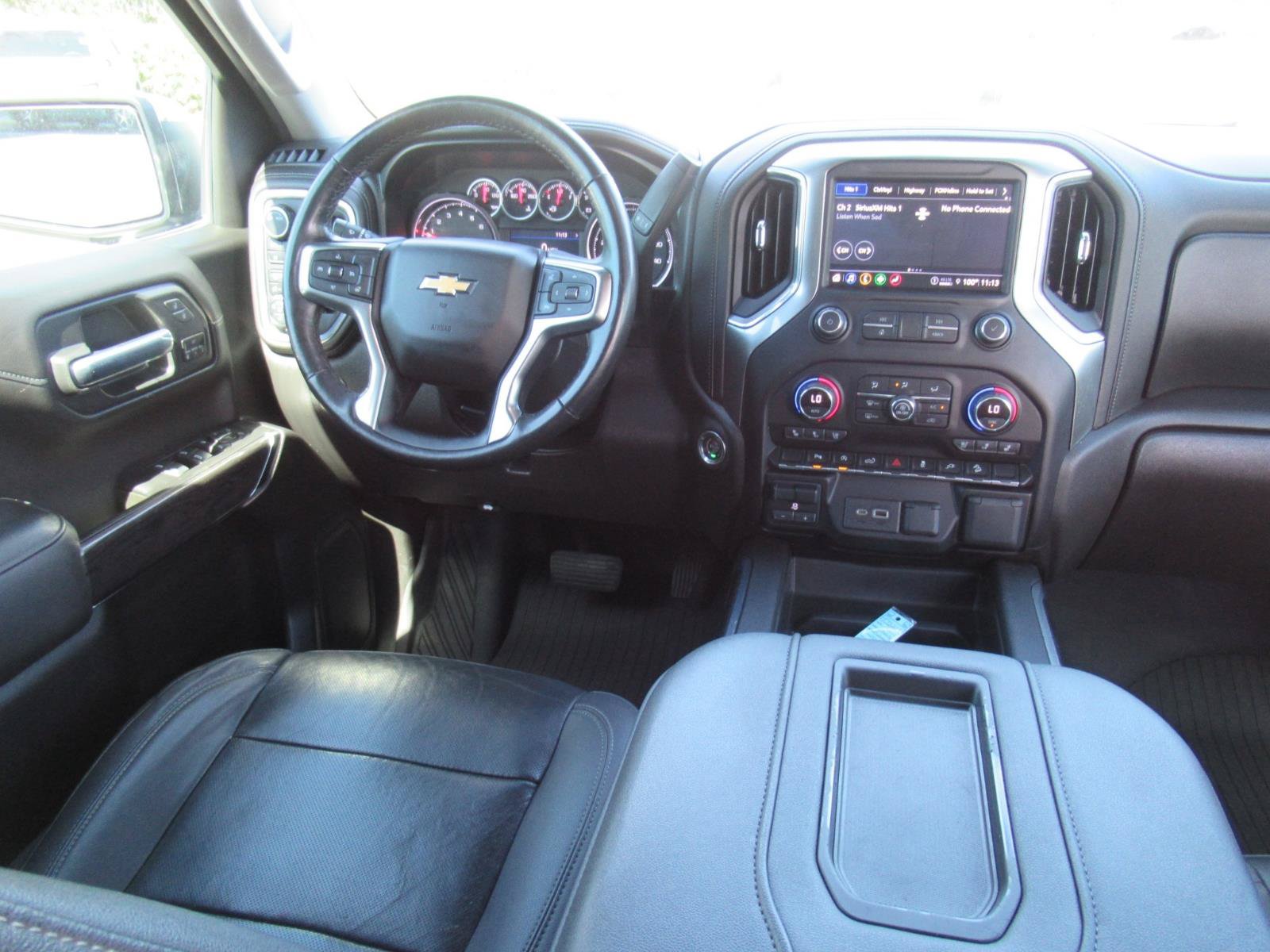 Used 2021 Chevrolet Silverado 1500 LTZ AWD/4WD image 15