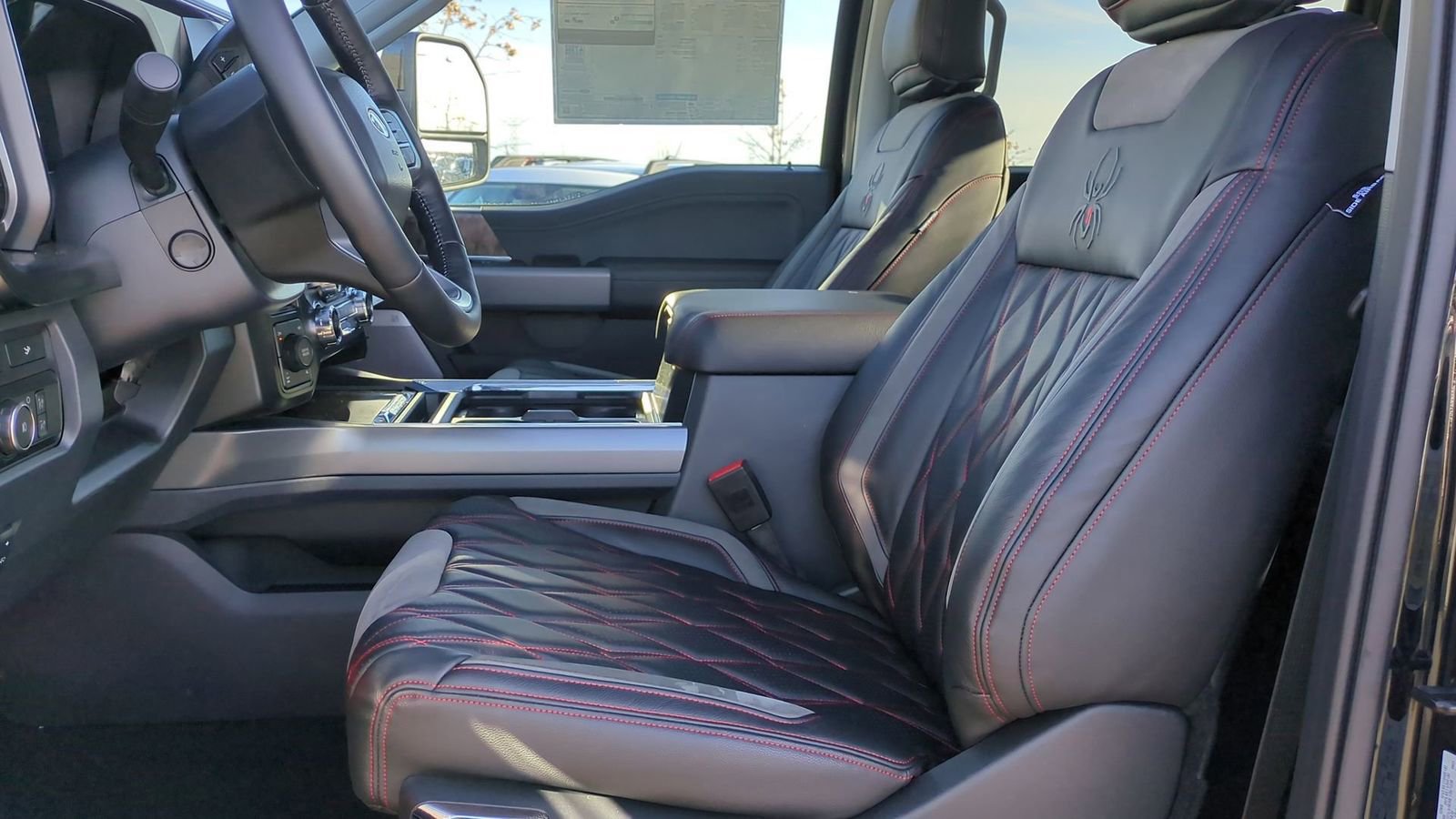 New 2024 Ford F250 Lariat w/ Lariat Ultimate Package image 16