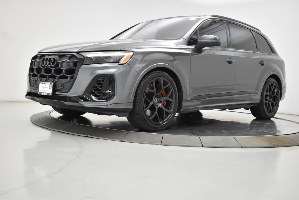 Used 2025 Audi SQ7 Prestige AWD/4WD image 18