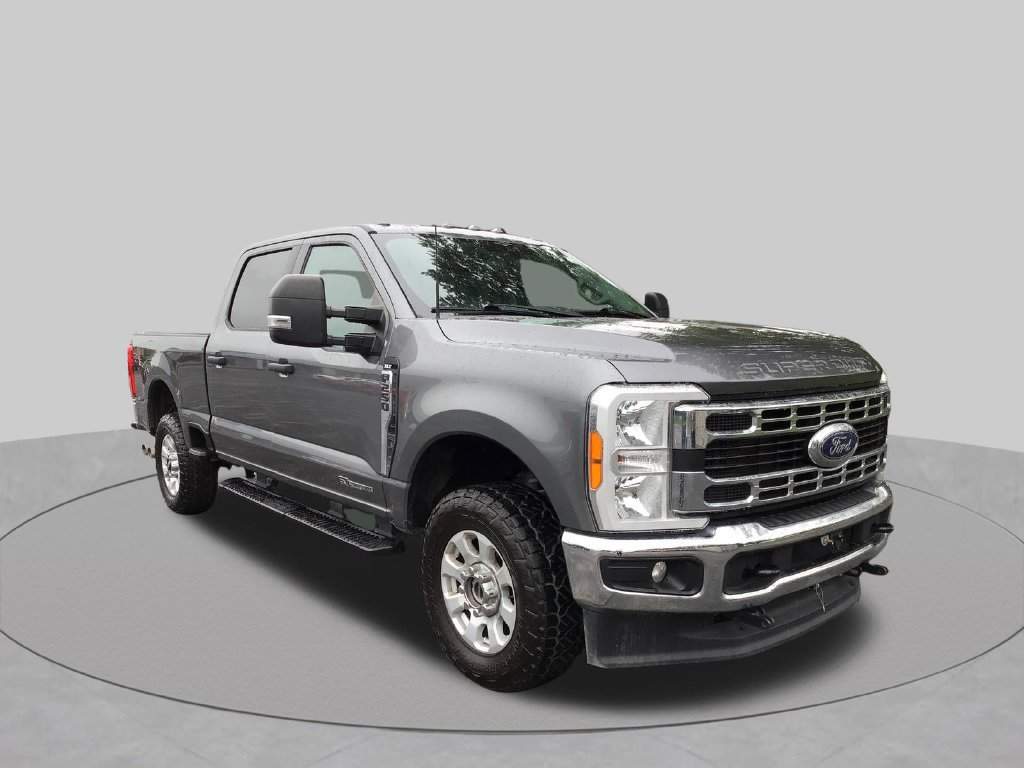 Used 2023 Ford F250 XLT AWD/4WD image 4