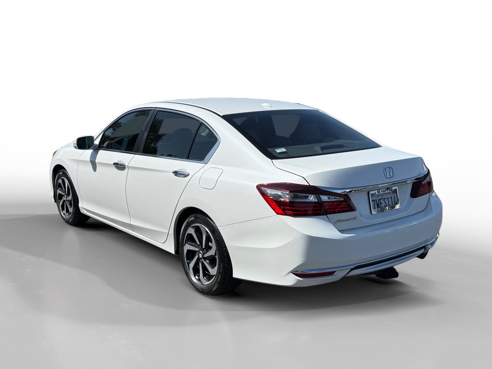 Used 2017 Honda Accord EX-L image 3
