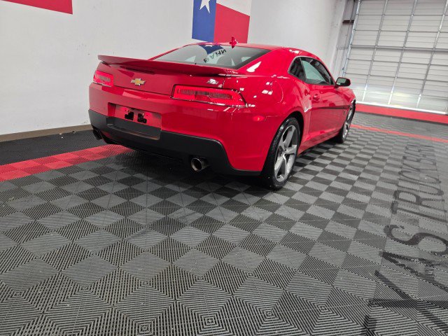 Used 2015 Chevrolet Camaro SS w/ Commemorative Special Edition RWD image 25