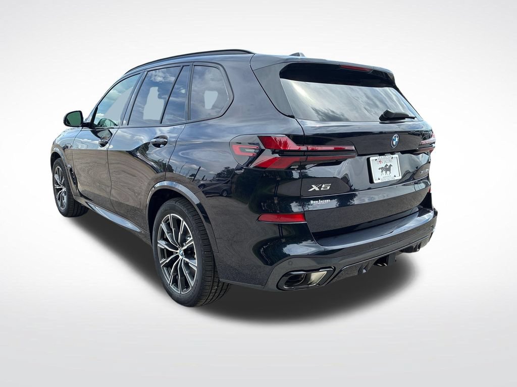 New 2026 BMW X5 xDrive50e w/ M Sport Package AWD/4WD image 5