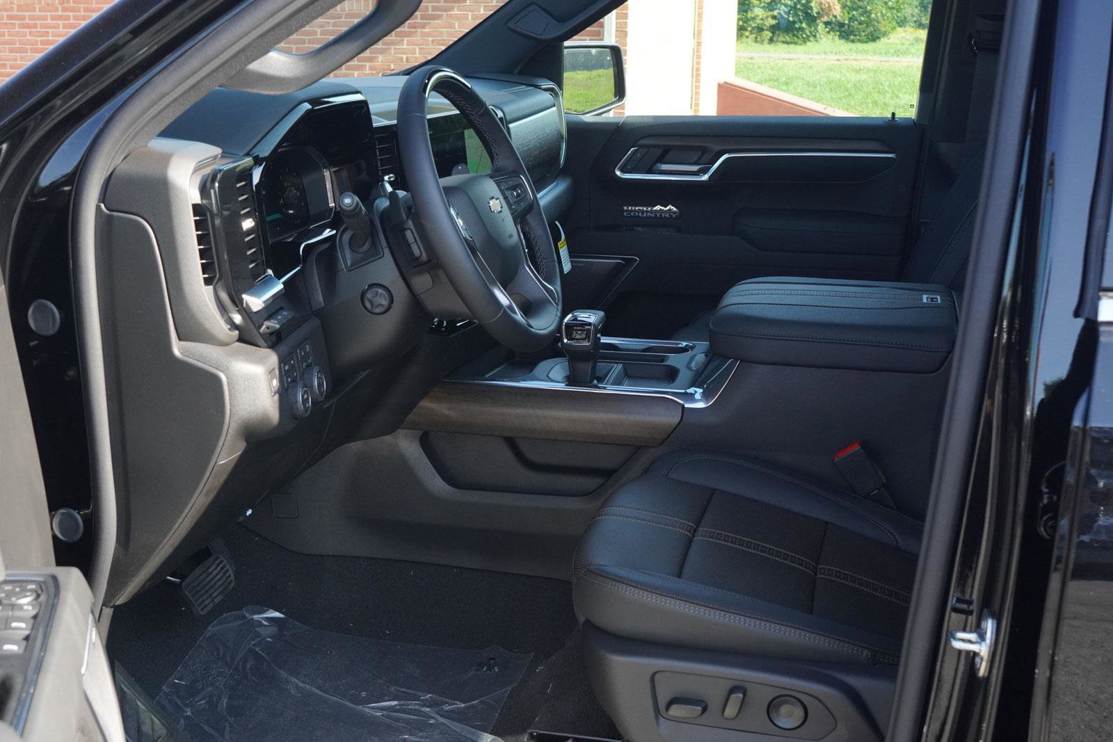 New 2026 Chevrolet Silverado 1500 High Country w/ Technology Package image 21
