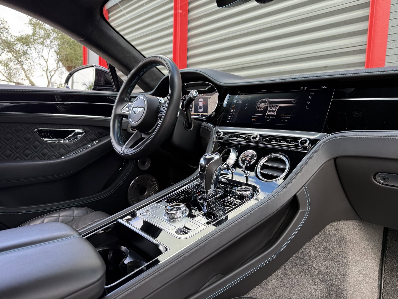Used 2021 Bentley Continental GT image 18