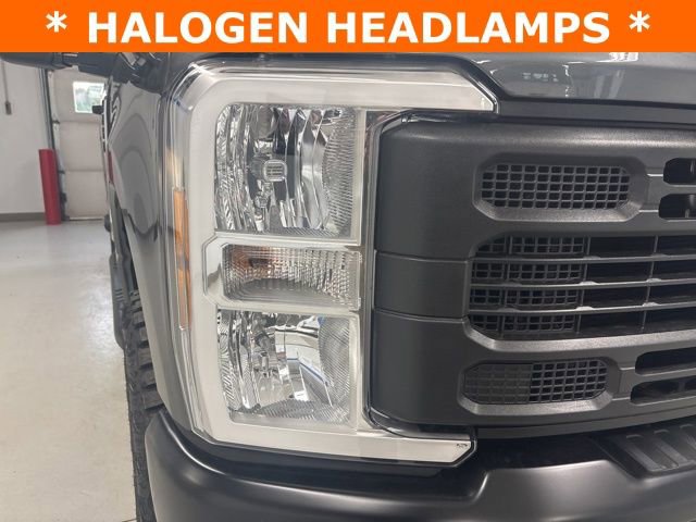 New 2026 Ford F250 XL w/ XL Off-Road Package image 32