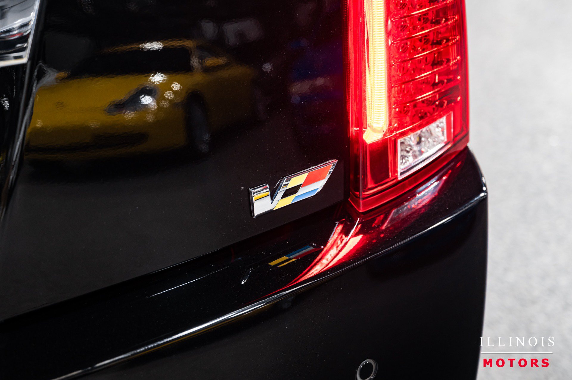 Used 2014 Cadillac CTS V w/ Wood Trim Package RWD image 14