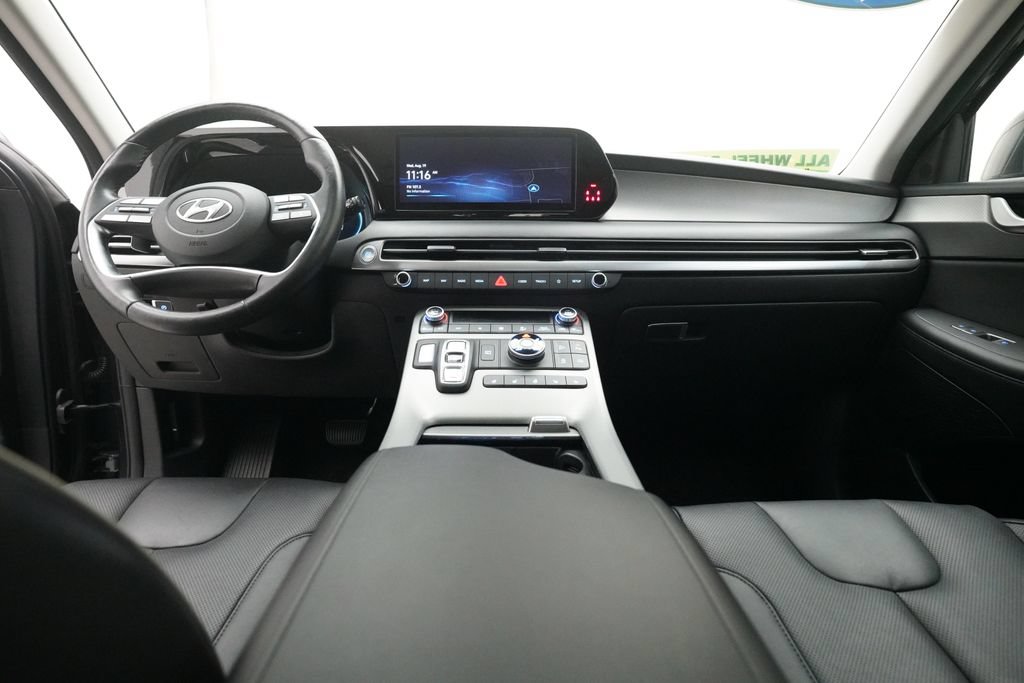 Used 2024 Hyundai Palisade SEL w/ Premium Package AWD/4WD image 5