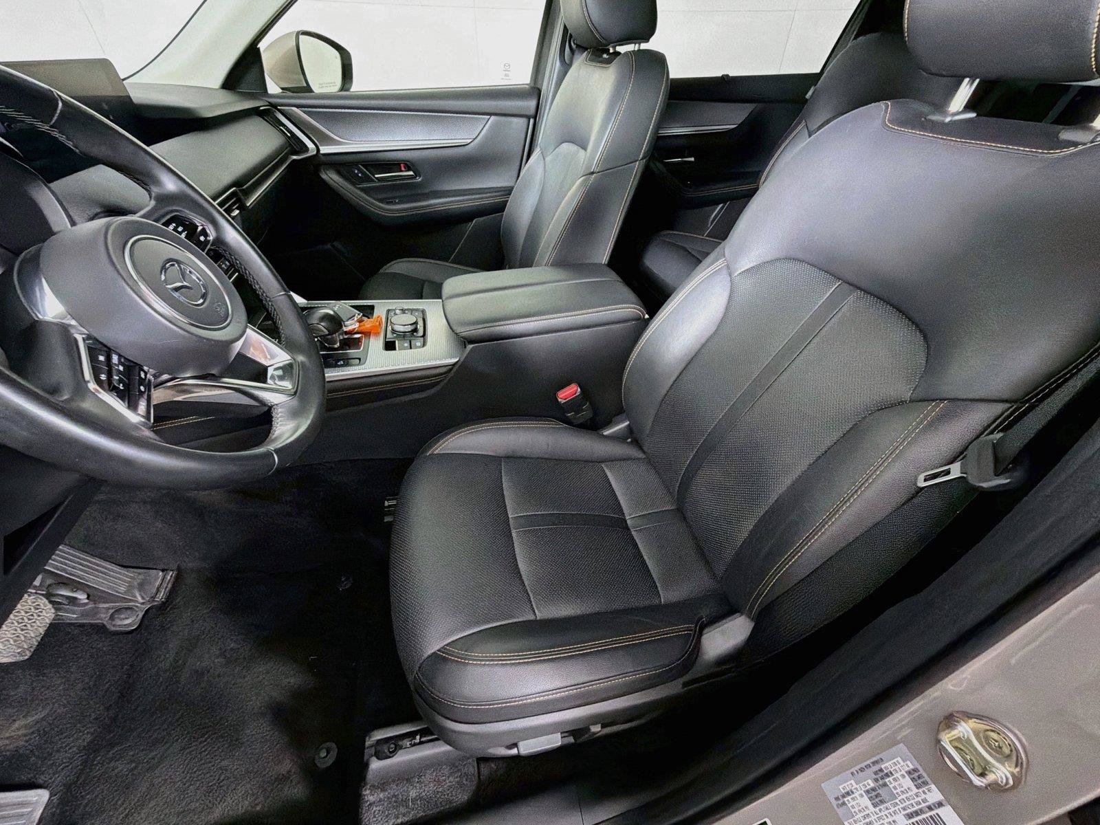Used 2025 MAZDA CX-90 3.3 Turbo w/ Preferred Package AWD/4WD image 2