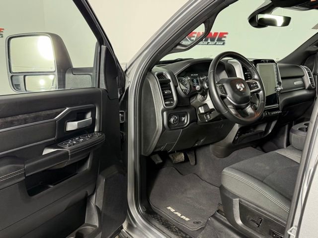 Used 2024 RAM 2500 Big Horn w/ Sport Appearance Package image 24