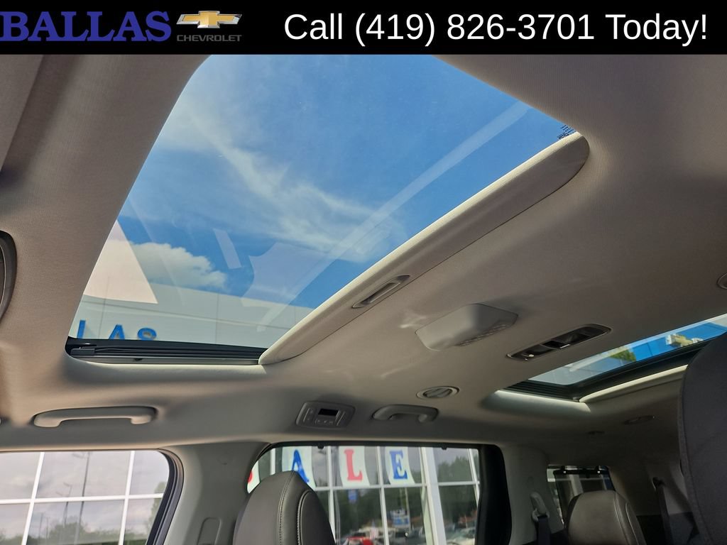 Used 2026 Kia Carnival SX w/ SX Dark Edition Package FWD image 21