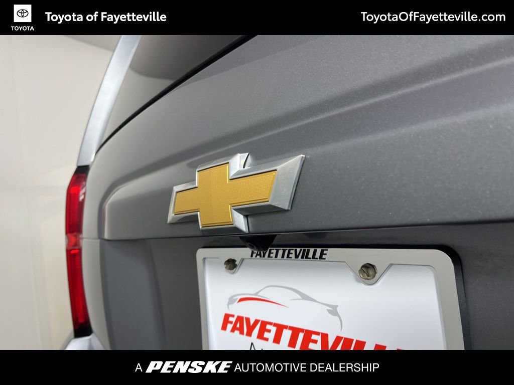 Used 2019 Chevrolet Tahoe LS w/ All-Season Package image 12