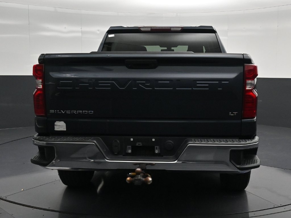 Used 2020 Chevrolet Silverado 1500 LT RWD image 2