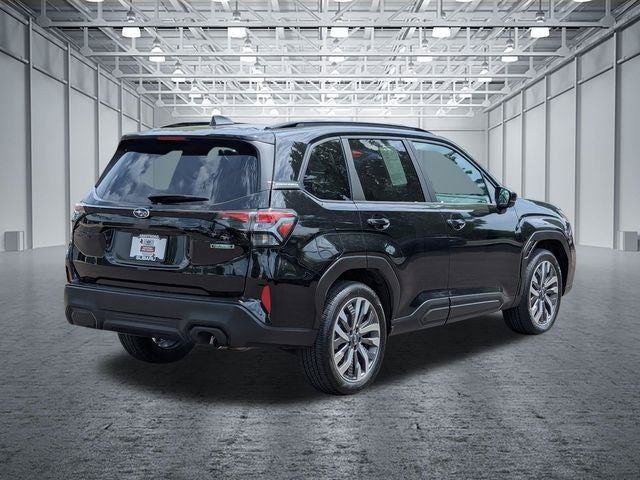Certified 2025 Subaru Forester Touring AWD/4WD image 5