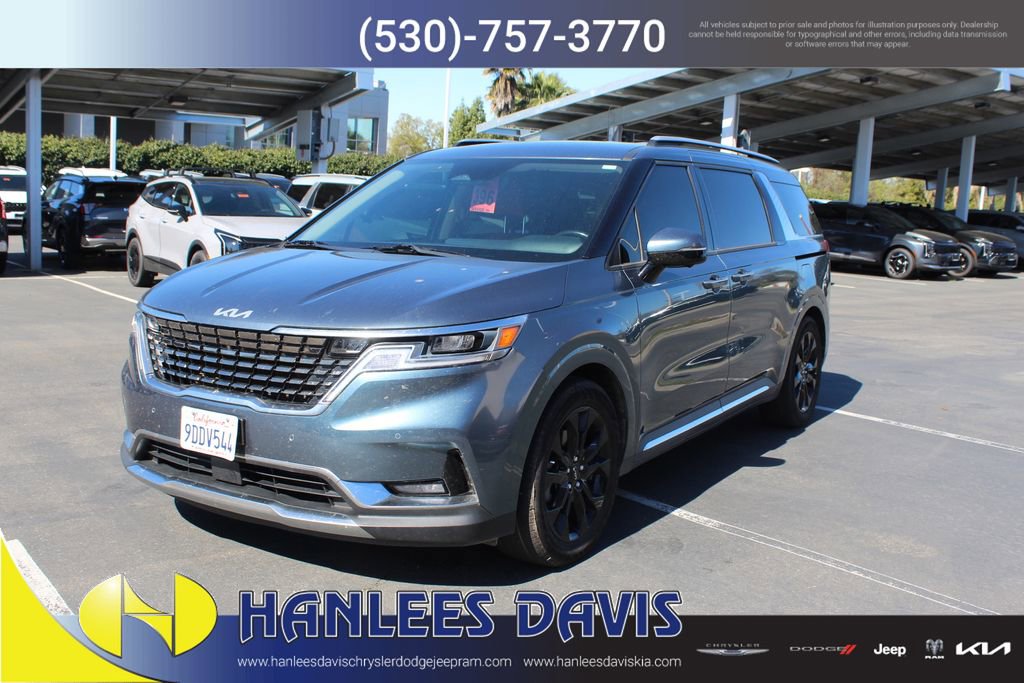 Used 2022 Kia Carnival SX image 3
