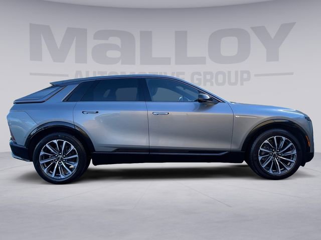 Used 2024 Cadillac Lyriq Sport image 6