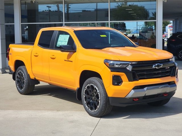 New 2026 Chevrolet Colorado Z71 w/ Technology Package image 2