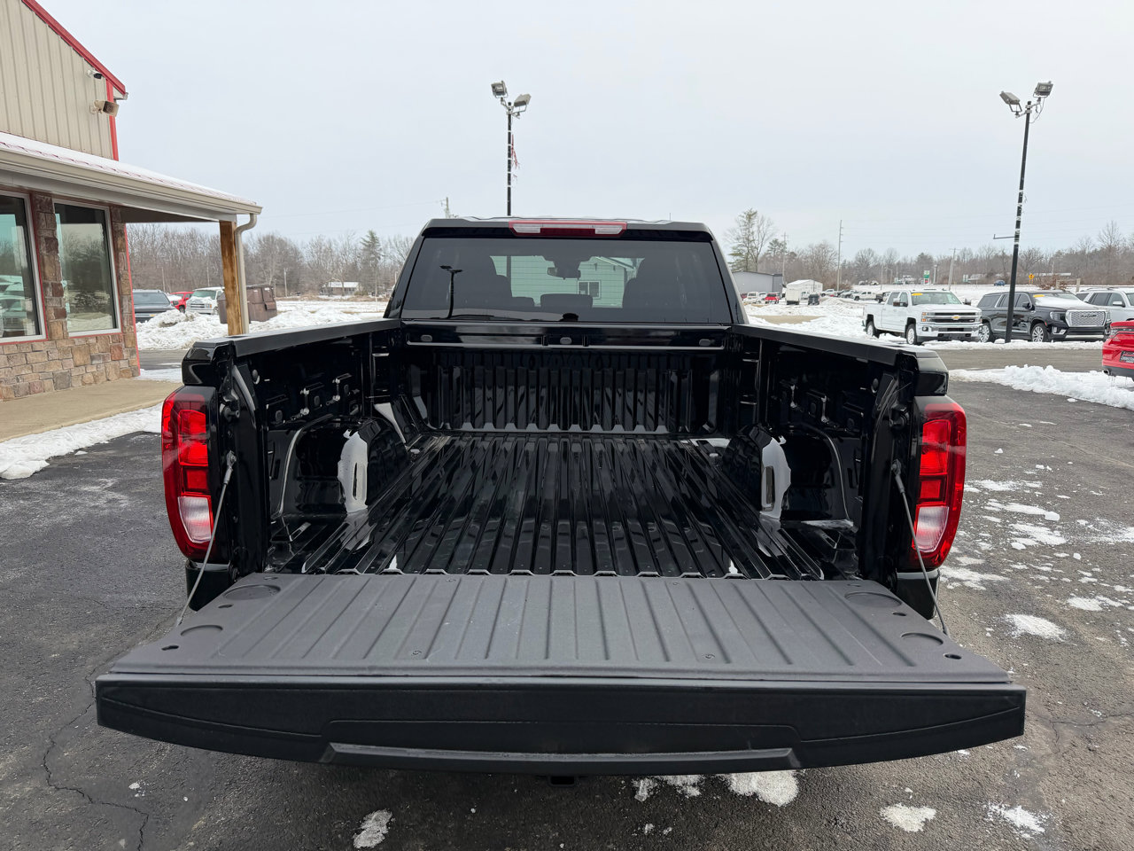 Used 2026 GMC Sierra 1500 Elevation image 6