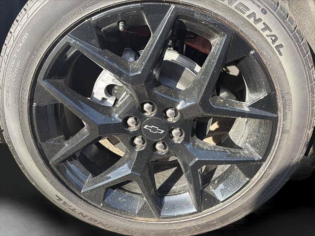 New 2026 Chevrolet Traverse RS w/ LPO, Floor Liner Package FWD image 13