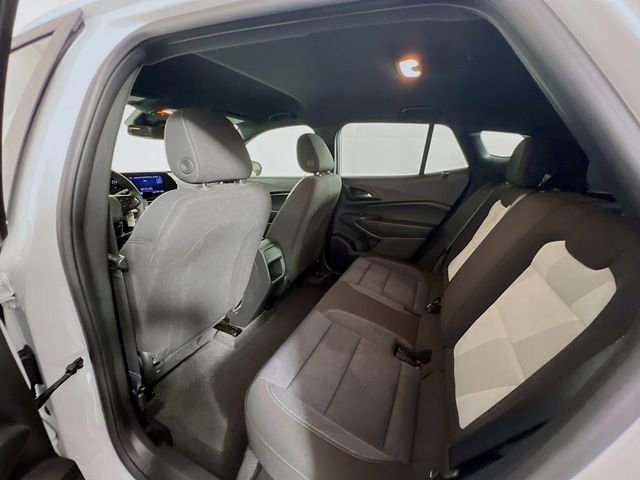 Used 2024 Chevrolet Trax RS image 22