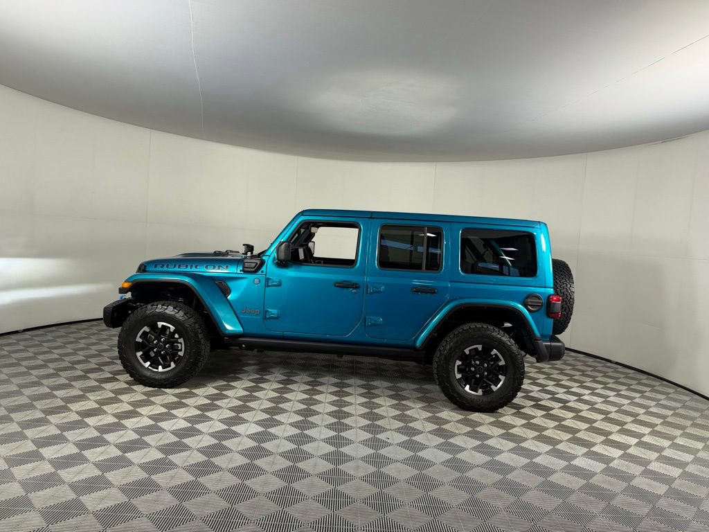 Used 2024 Jeep Wrangler Unlimited Rubicon 4xe AWD/4WD image 8