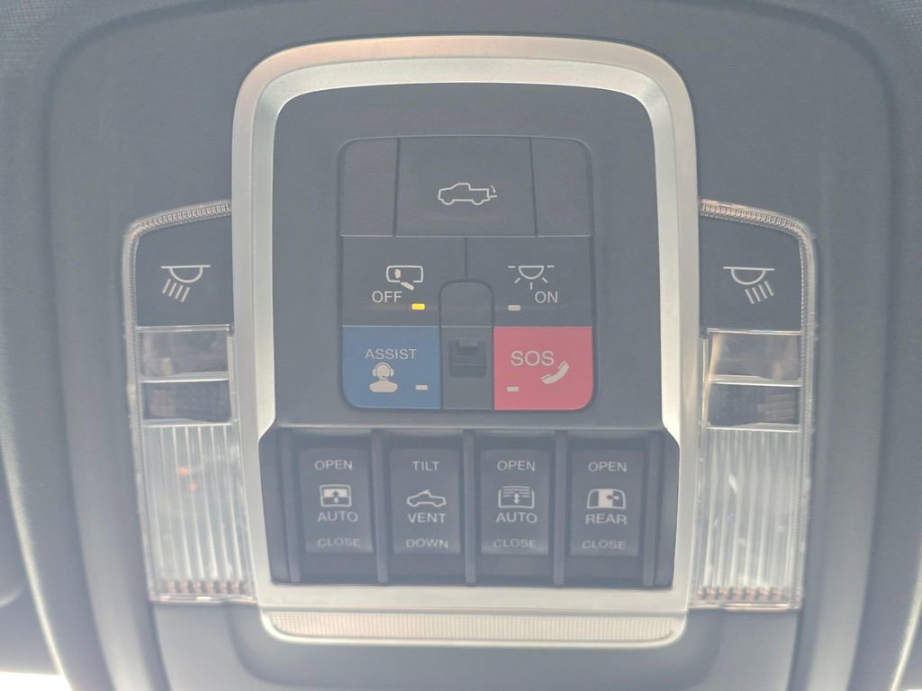 Used 2019 RAM 1500 Limited image 30