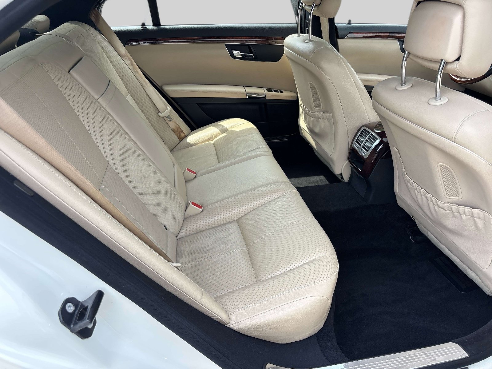 Used 2009 Mercedes-Benz S 550 4MATIC image 14