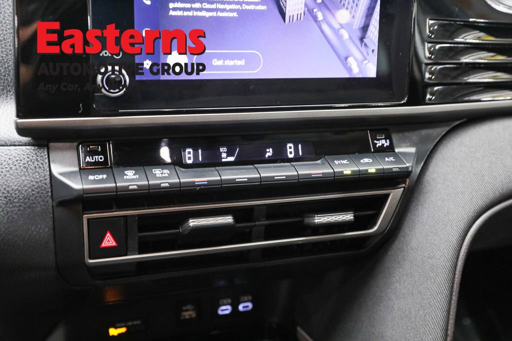 Used 2025 Toyota Camry LE image 20