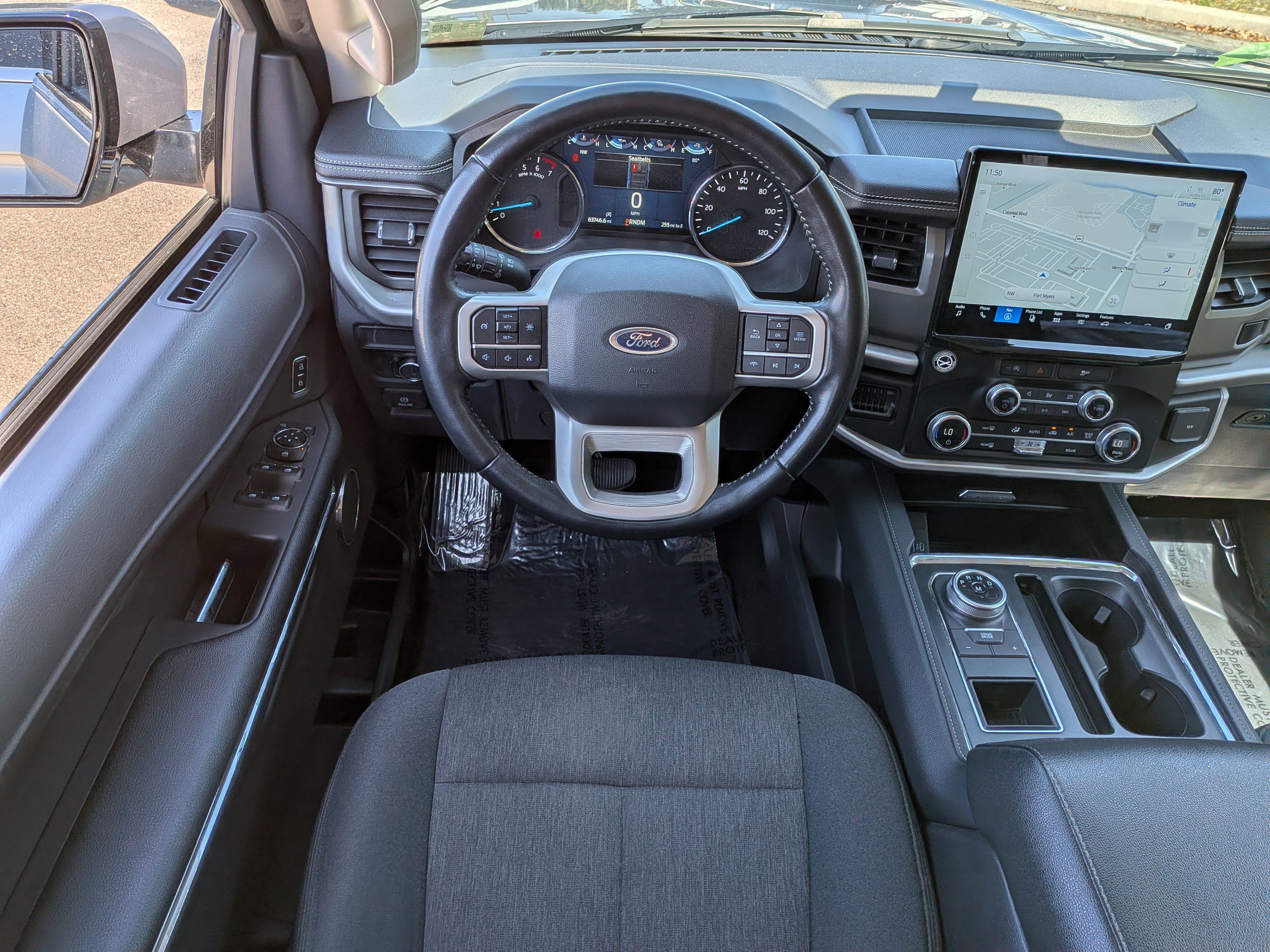 Used 2024 Ford Expedition XLT RWD image 18