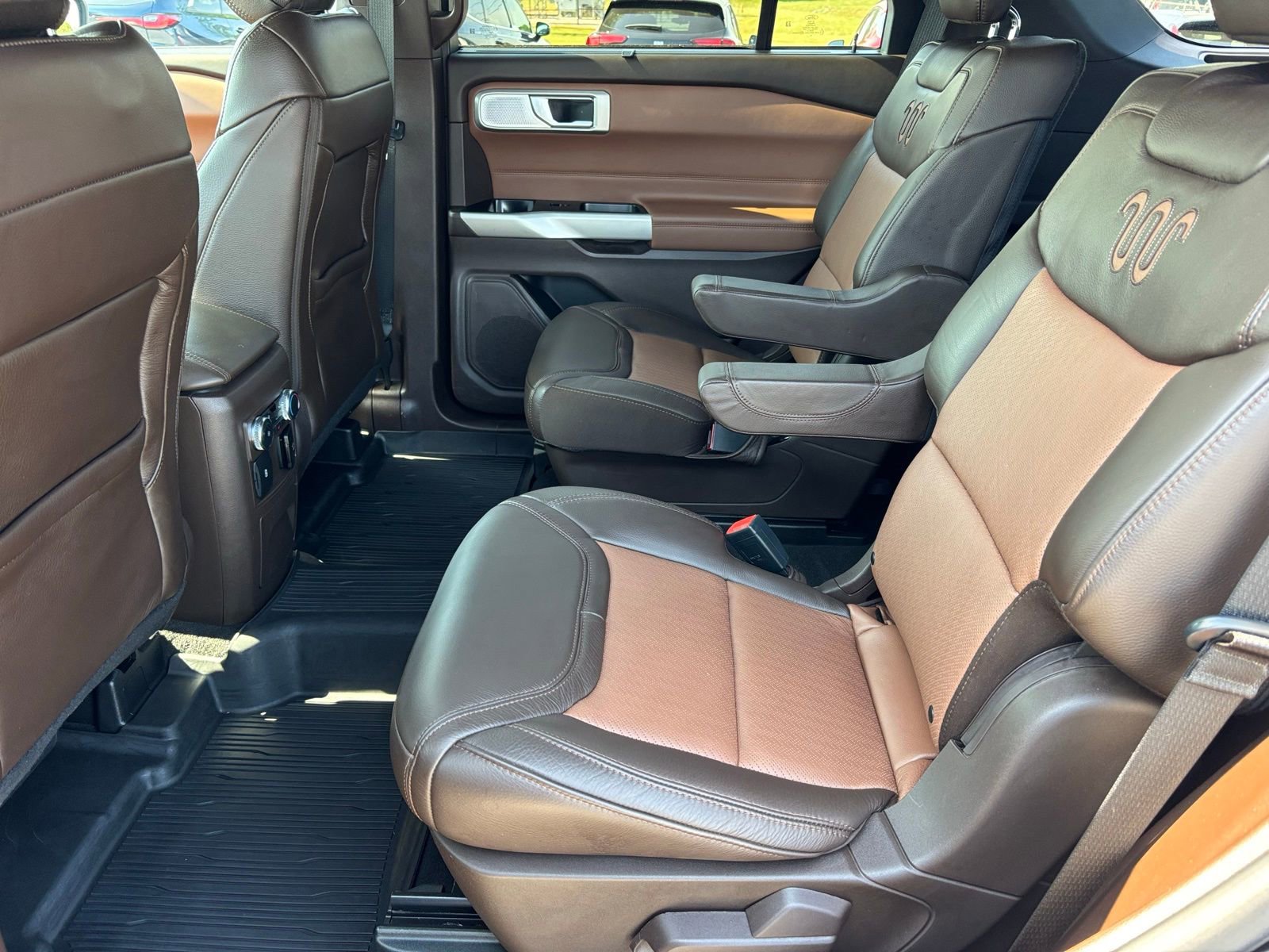 Used 2022 Ford Explorer King Ranch w/ Class IV Trailer Tow Package AWD/4WD image 20