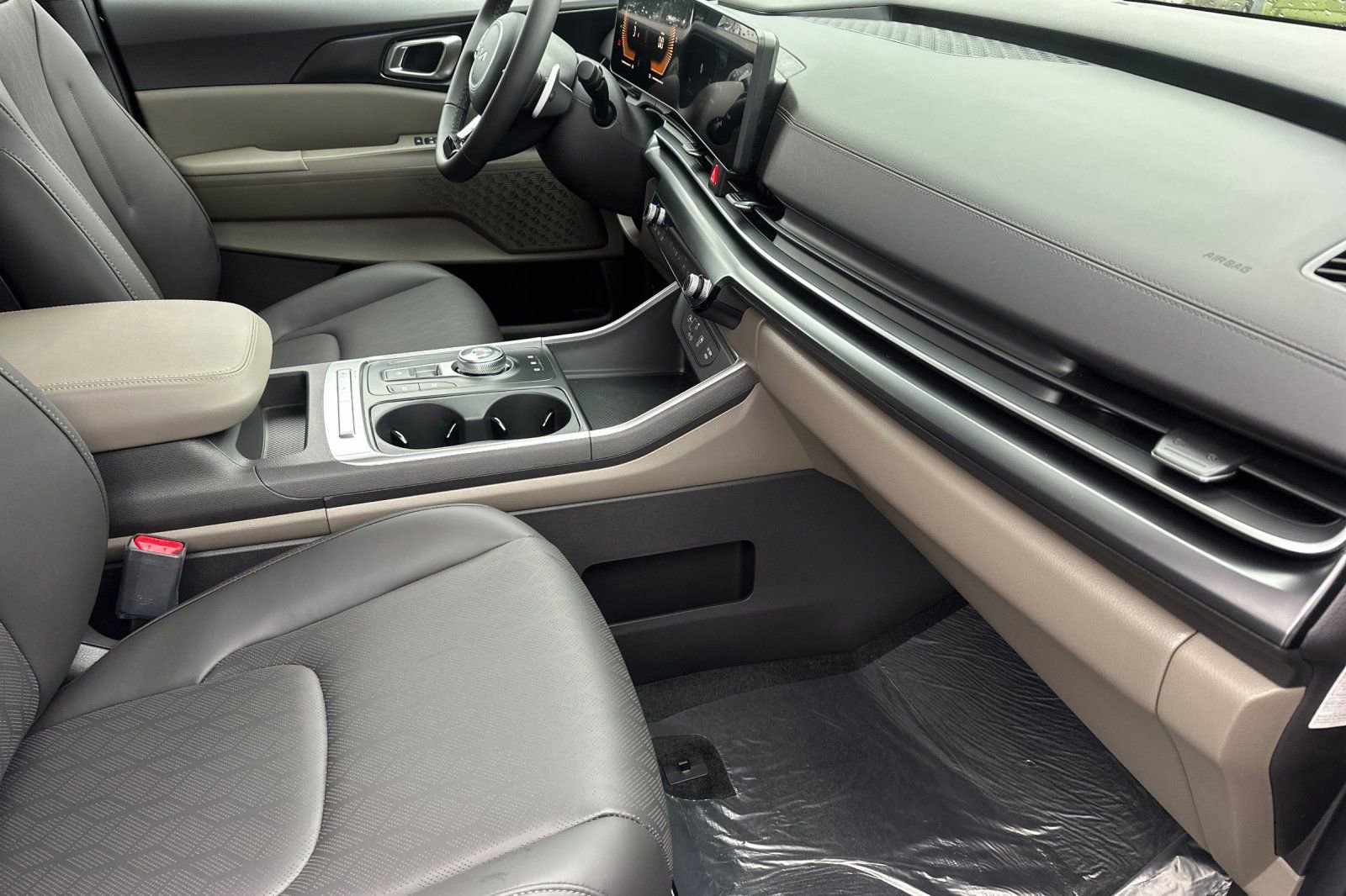 New 2026 Kia Carnival LXS image 17