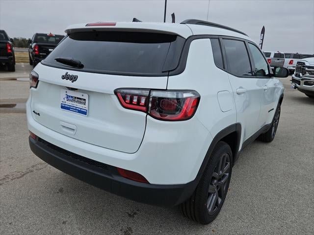 New 2026 Jeep Compass Latitude image 36