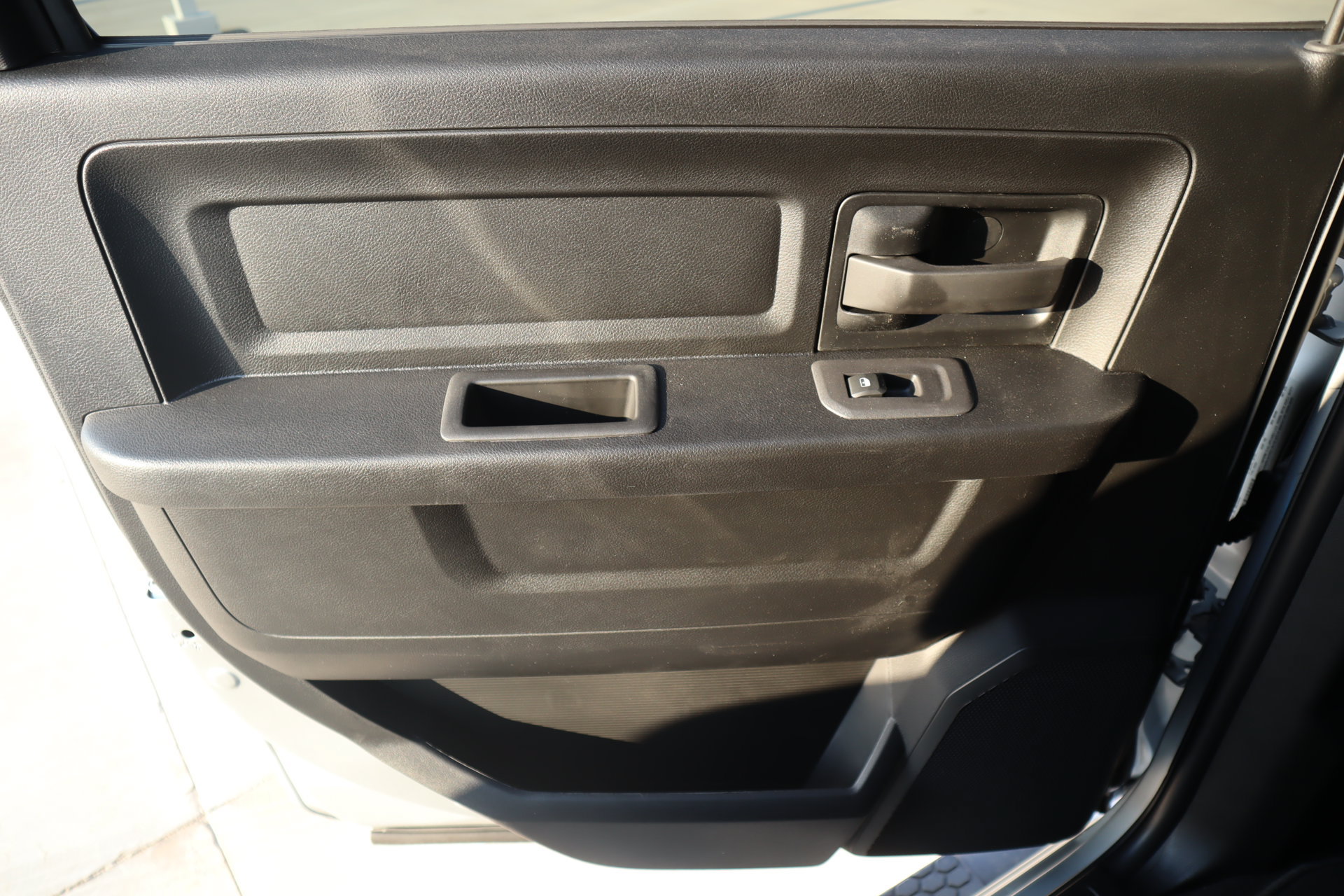 New 2027 RAM 3500 Tradesman AWD/4WD image 17