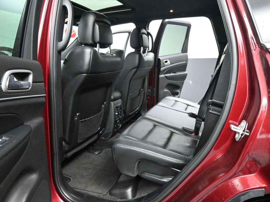 Used 2018 Jeep Grand Cherokee Limited w/ Trailer Tow Group IV image 27