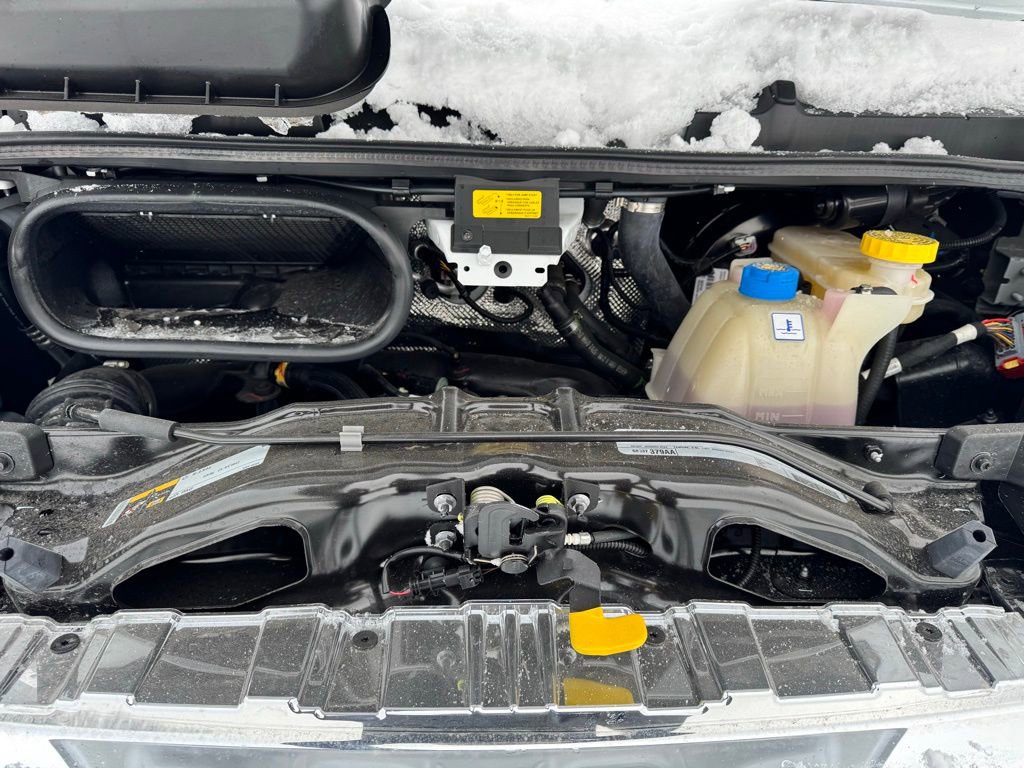 New 2024 RAM ProMaster 2500 w/ Quick Order Package 22G SLT image 18