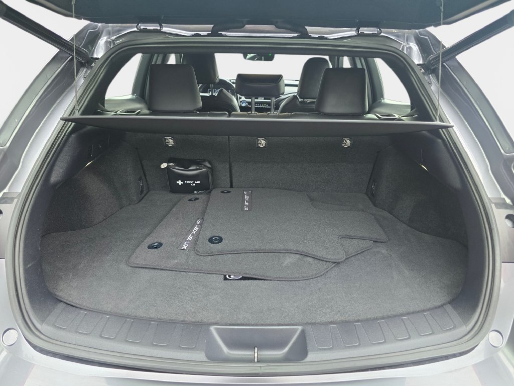 Certified 2020 Lexus UX 250h w/ Premium Package AWD/4WD image 13