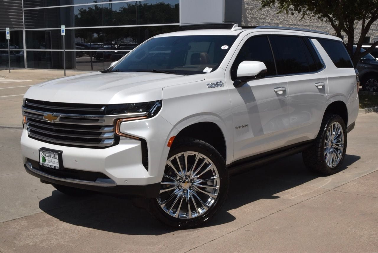 Used 2021 Chevrolet Tahoe High Country w/ Premium Package RWD image 46