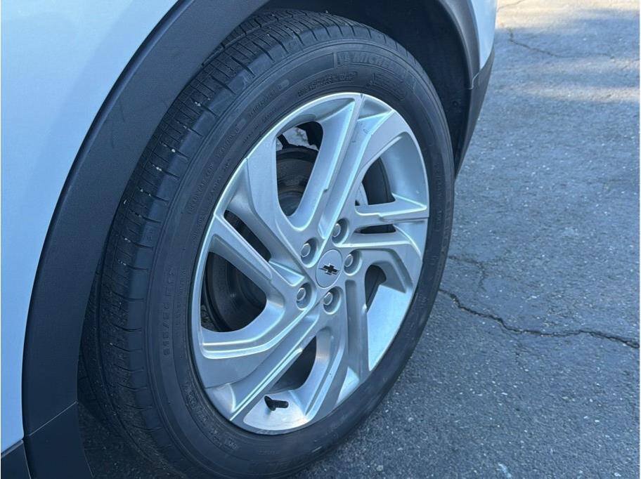 Used 2023 Chevrolet Bolt LT w/ Driver Confidence Package FWD image 28