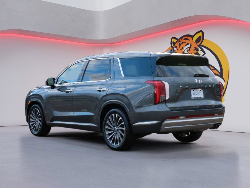 Used 2024 Hyundai Palisade Calligraphy image 7