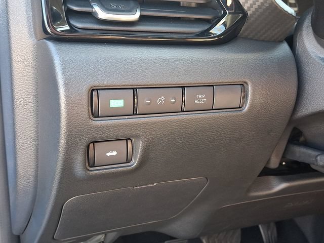 Used 2023 Nissan Sentra SV w/ All-Weather Package FWD image 24